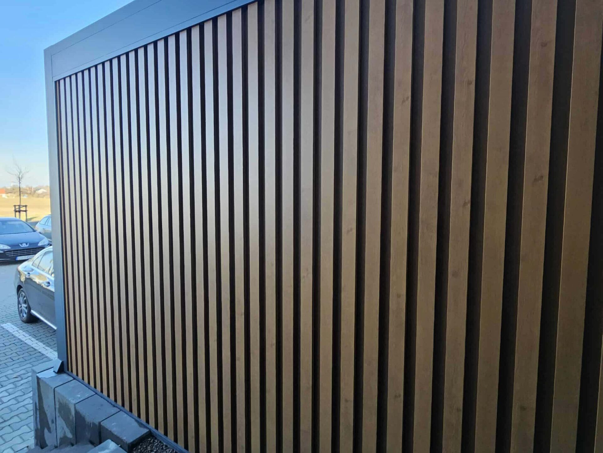 e3c11498-794b-4ded-aa22-3a0f19652e7c